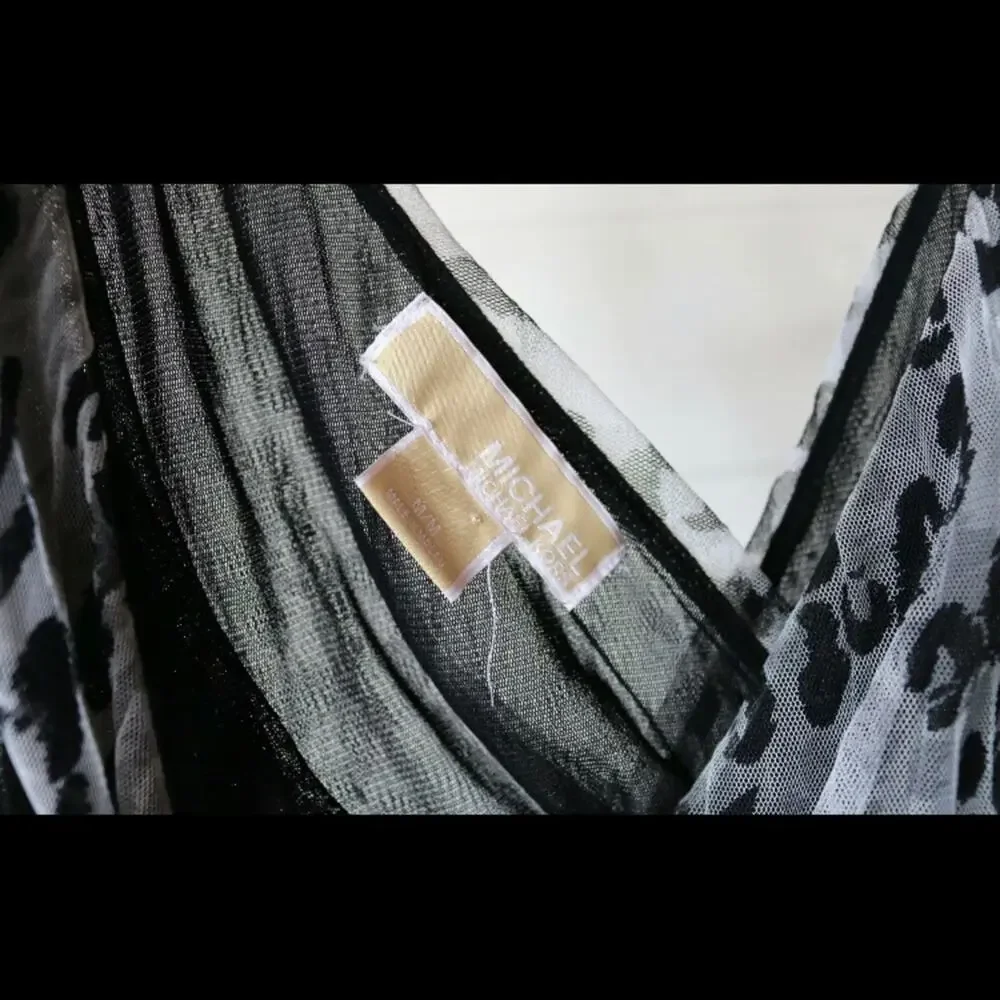 Michael Kors M‎ Gray/Black Animal Print Mesh Top ULTRA CLEAN